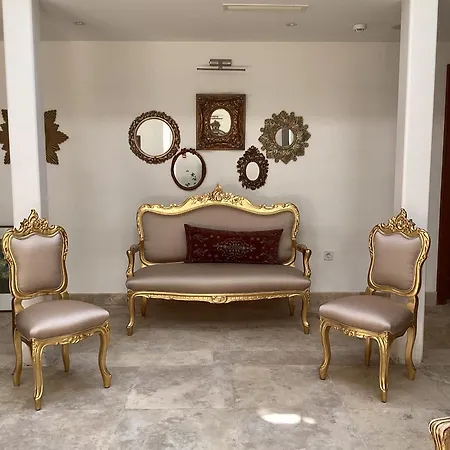 فندق Sonef House
