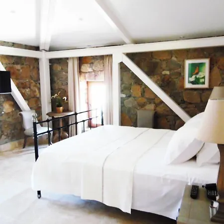 Hotel Sonef House *